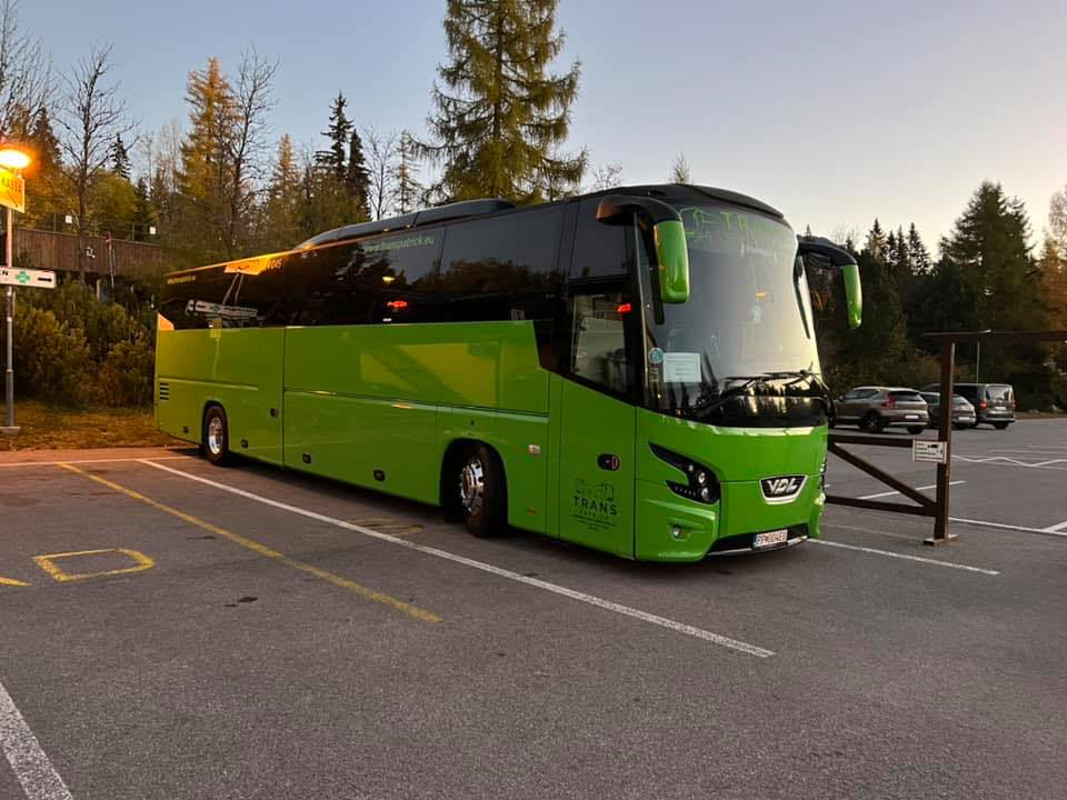 Autobus Patrick Transport na ceste